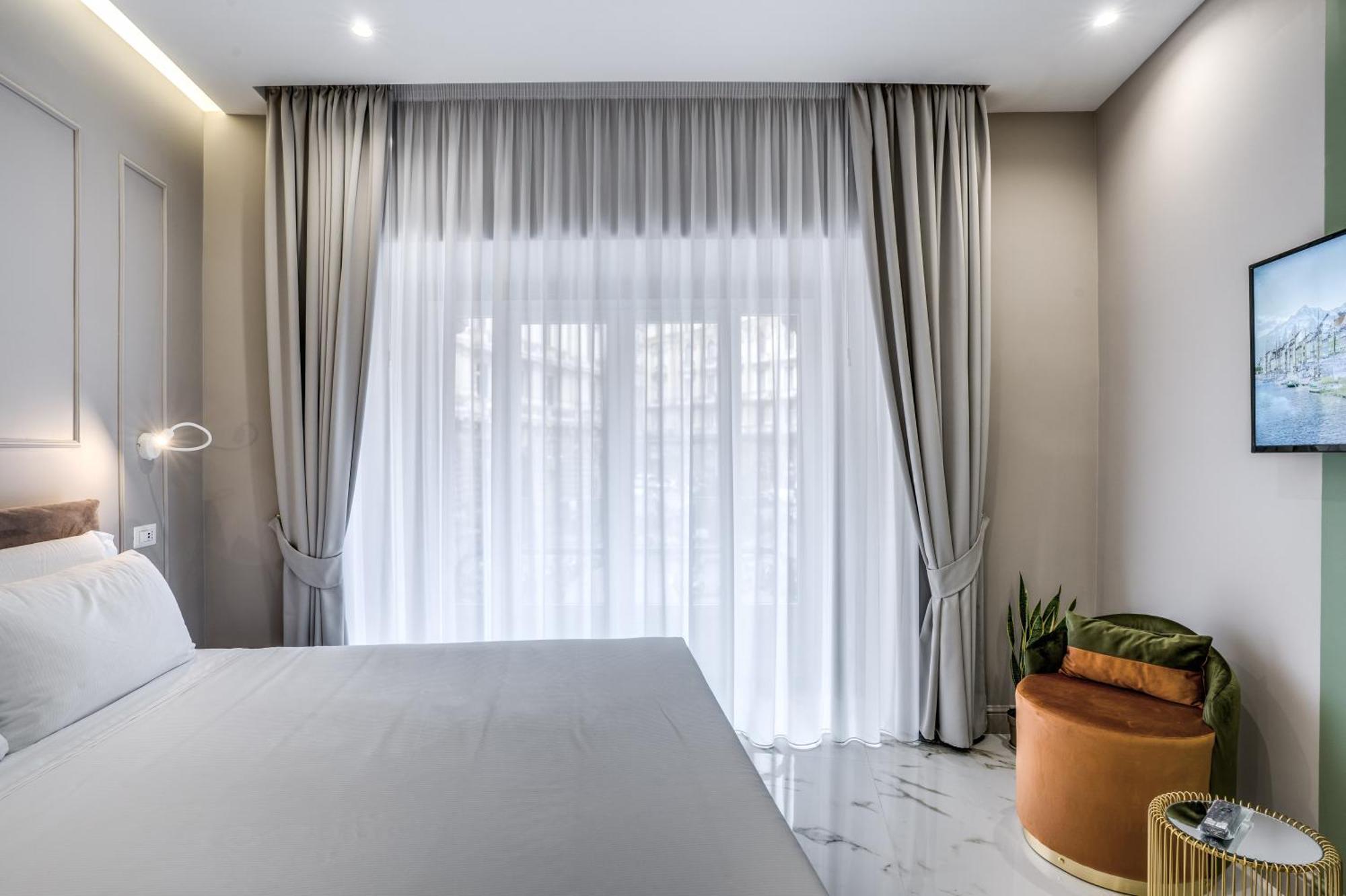 Hotel The Oasis Napoli Esterno foto